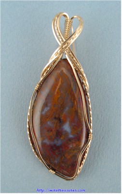 Mount Broadhead Agate Pendant