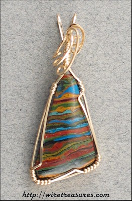 Rainbow Cal Silica Pendant