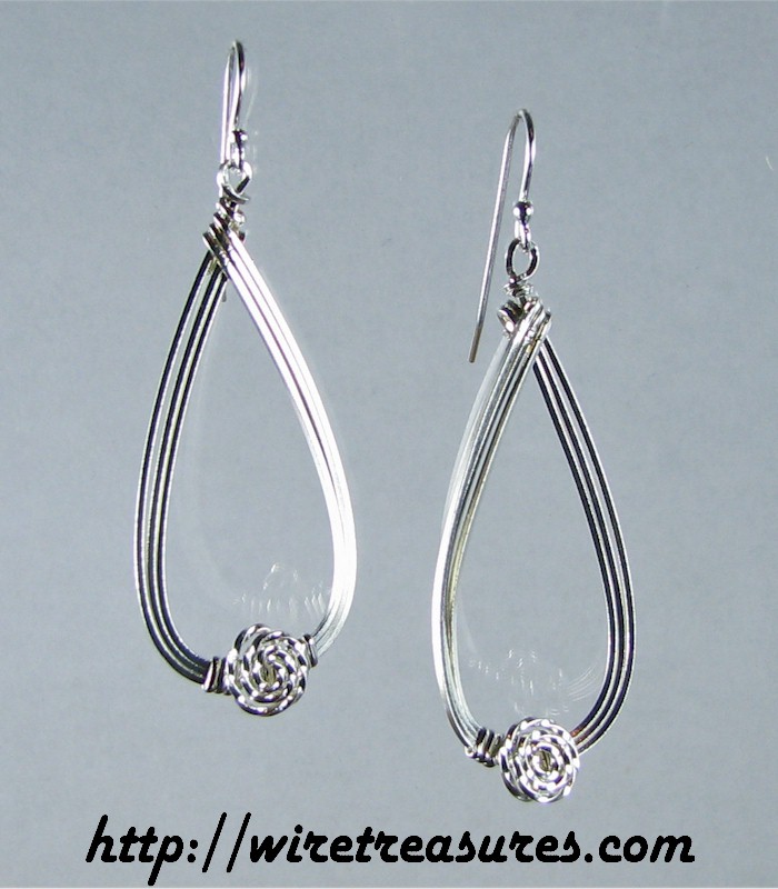 Flower-in-Loop Earrings