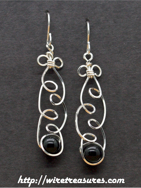Loopy Onyx Earrings