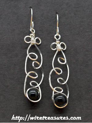 Loopy Onyx Earrings