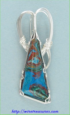 Rainbow Cal Silica Pendant