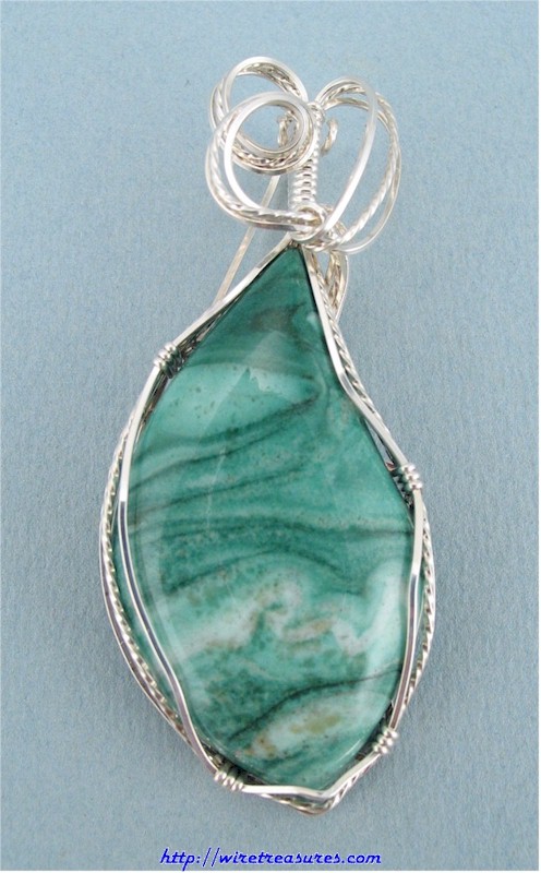 Budstone Pendant