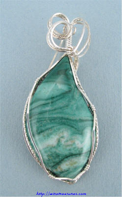 Budstone Pendant